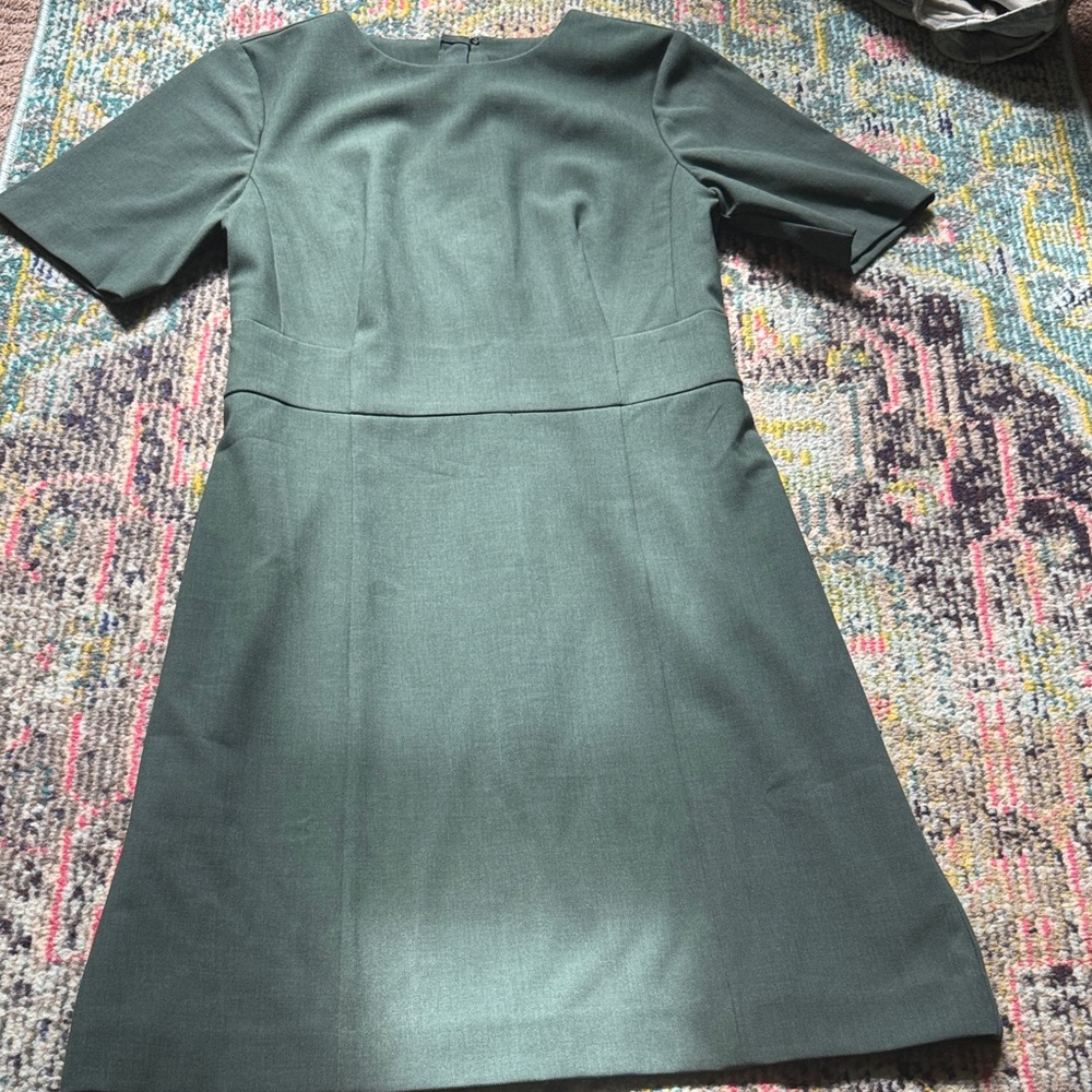 Ann Taylor Forest Green Short-Sleeve Midi Sheath Dress